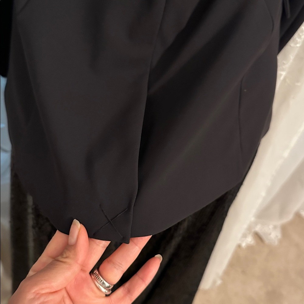 Good American basic Black Blazer - Picture 6 of 8